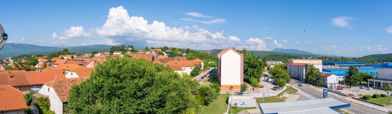 Appartement Apartman M à Knin Extérieur photo